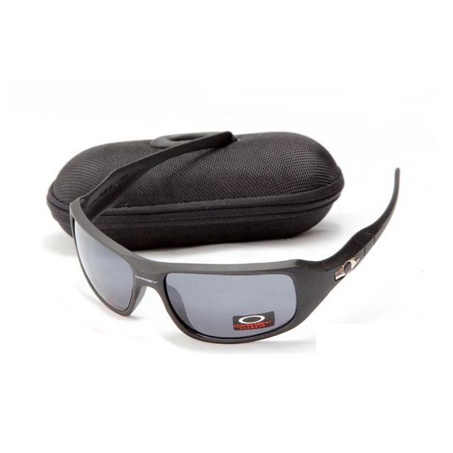 Oakley c six sunglasses matte black/grey iridium