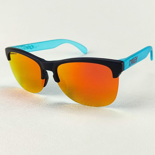 Oakley Frogskins Sunglasses Prizm Clear Blue/Ruby