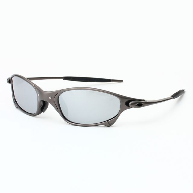 Oakley Juliet Sunglasses Polarized Black/Light Gray 