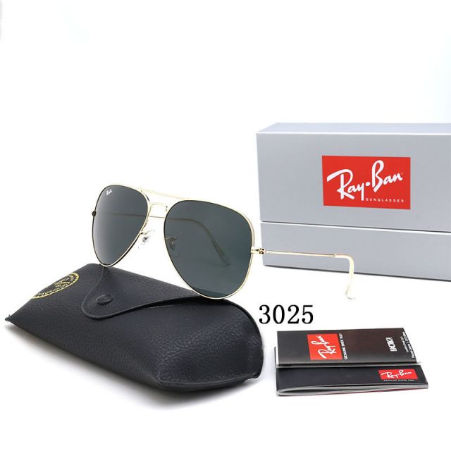 Ray Ban RB3025 Sunglasses Black/Gold