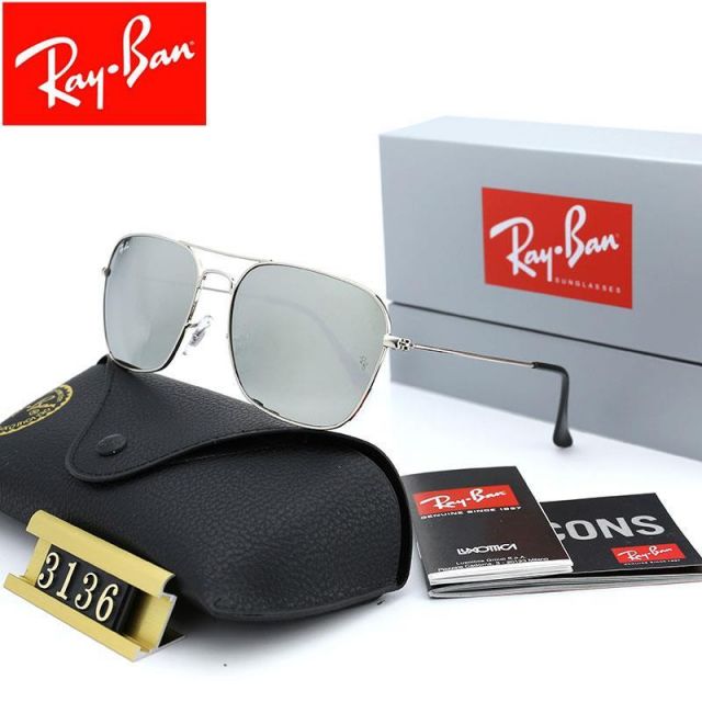 Ray Ban RB3136 Sunglasses Gray/Silver with Black